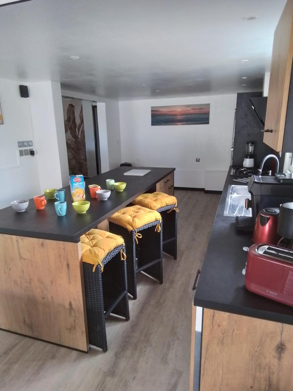 Ti Piment Apartment Ла Посесион Екстериор снимка